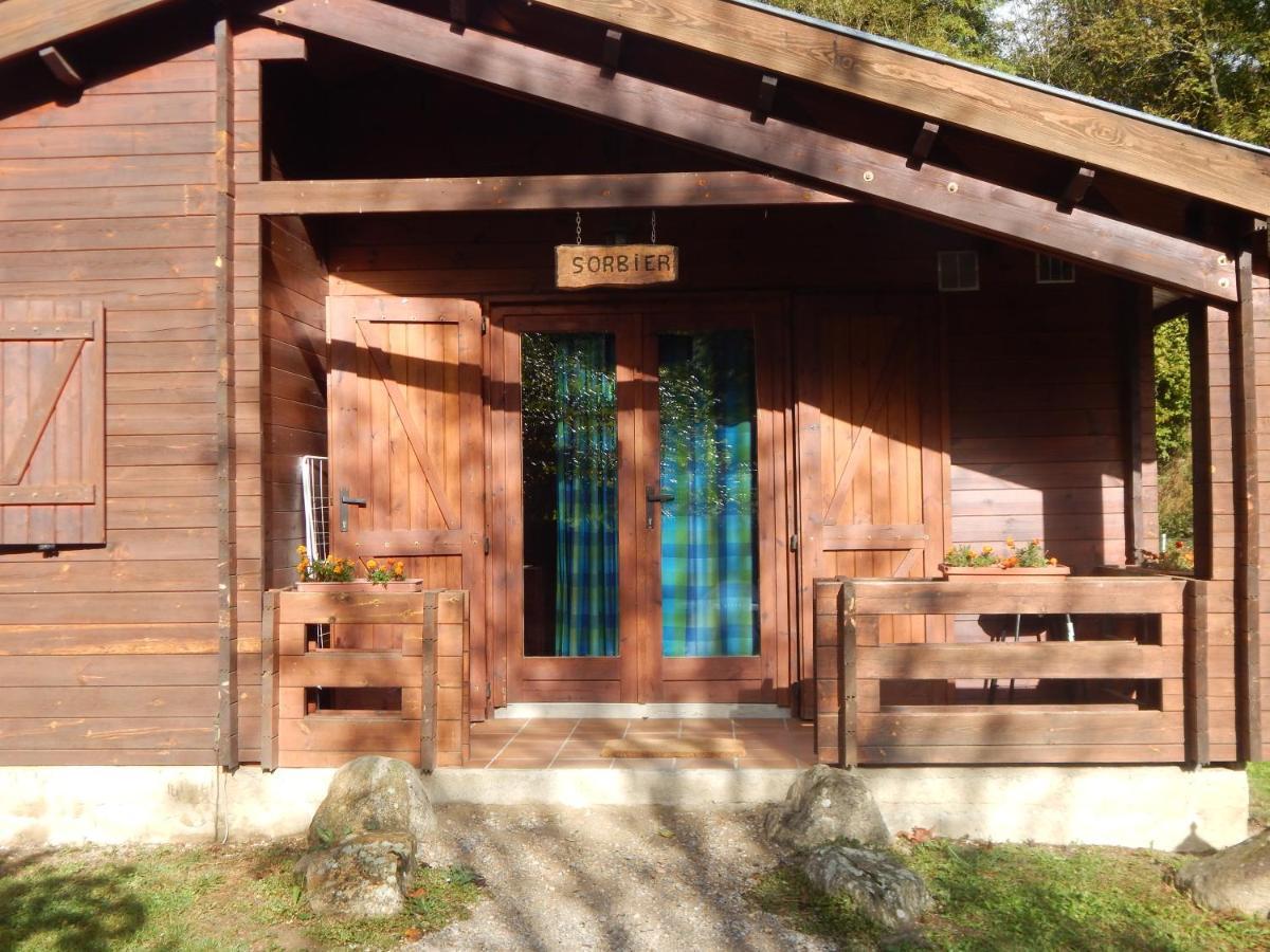 Les Chalets De Montorgueil Saurat Dış mekan fotoğraf